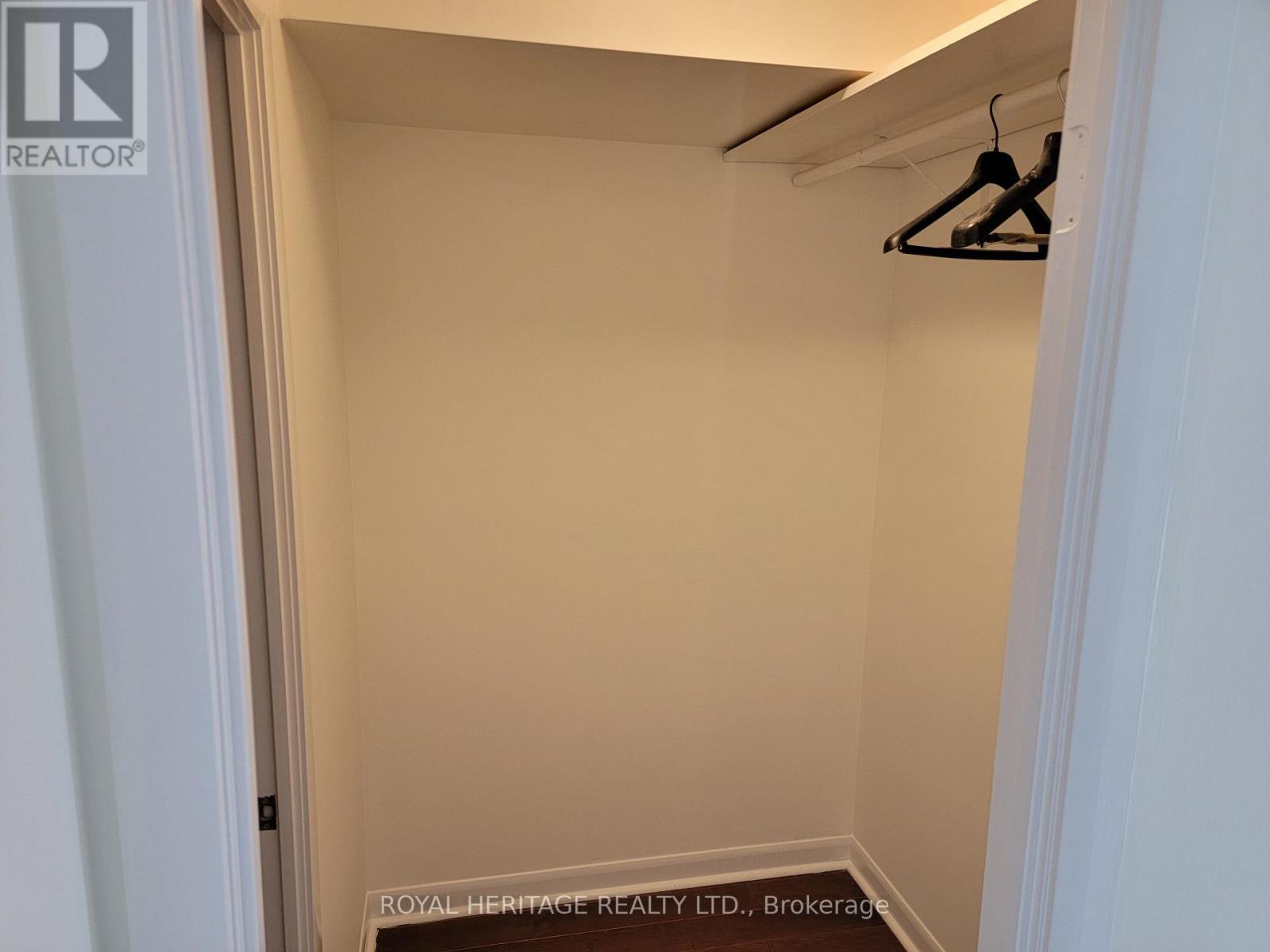 2307 - 210 Victoria Street, Toronto, Ontario  M5B 2R3 - Photo 11 - C13533556