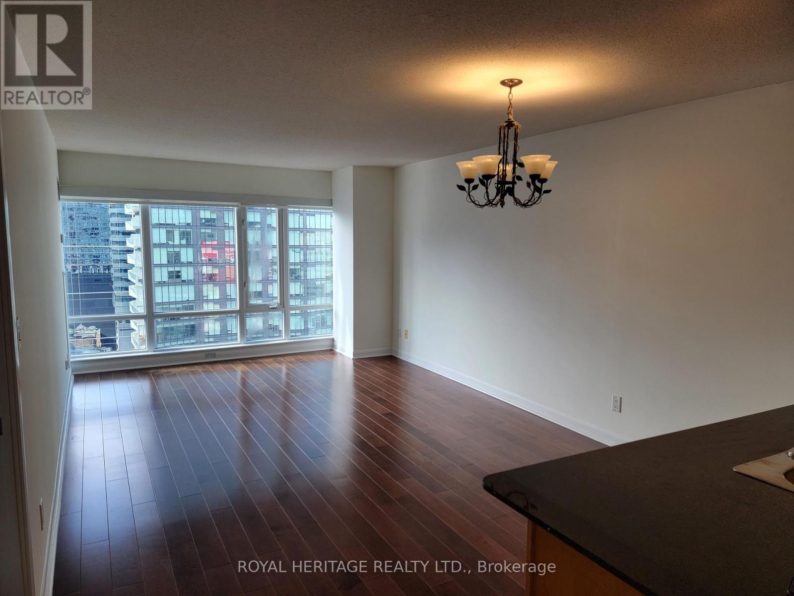 2307 - 210 Victoria Street, Toronto, Ontario  M5B 2R3 - Photo 7 - C13533556