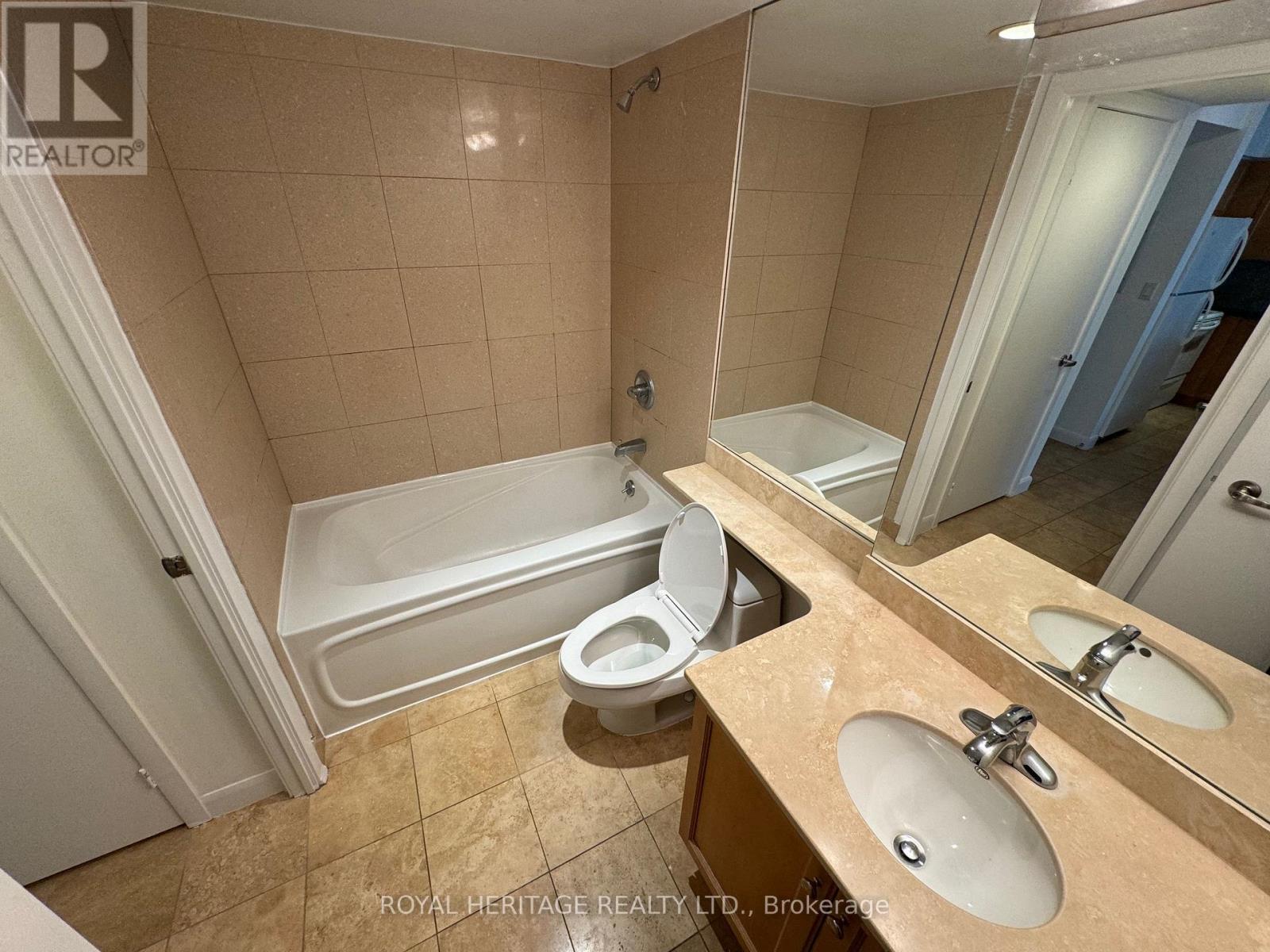 2307 - 210 Victoria Street, Toronto, Ontario  M5B 2R3 - Photo 9 - C13533556
