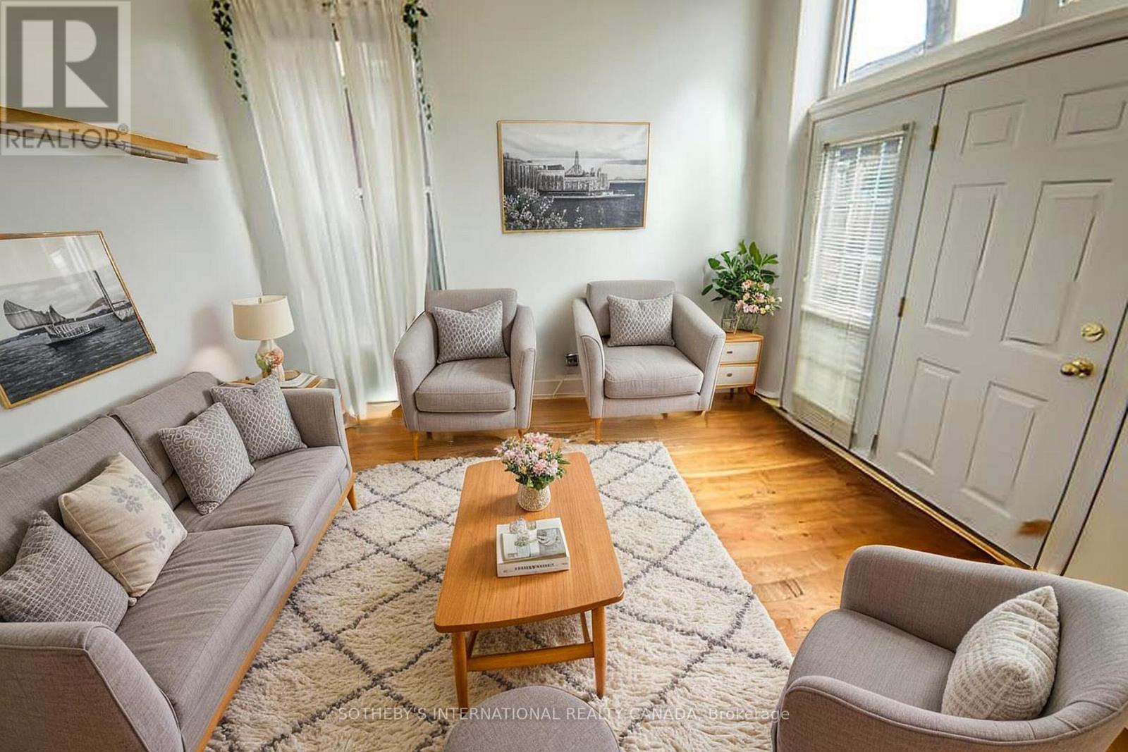 1 - 227 Beverley Street, Toronto, Ontario  M5T 1Z4 - Photo 10 - C13533732