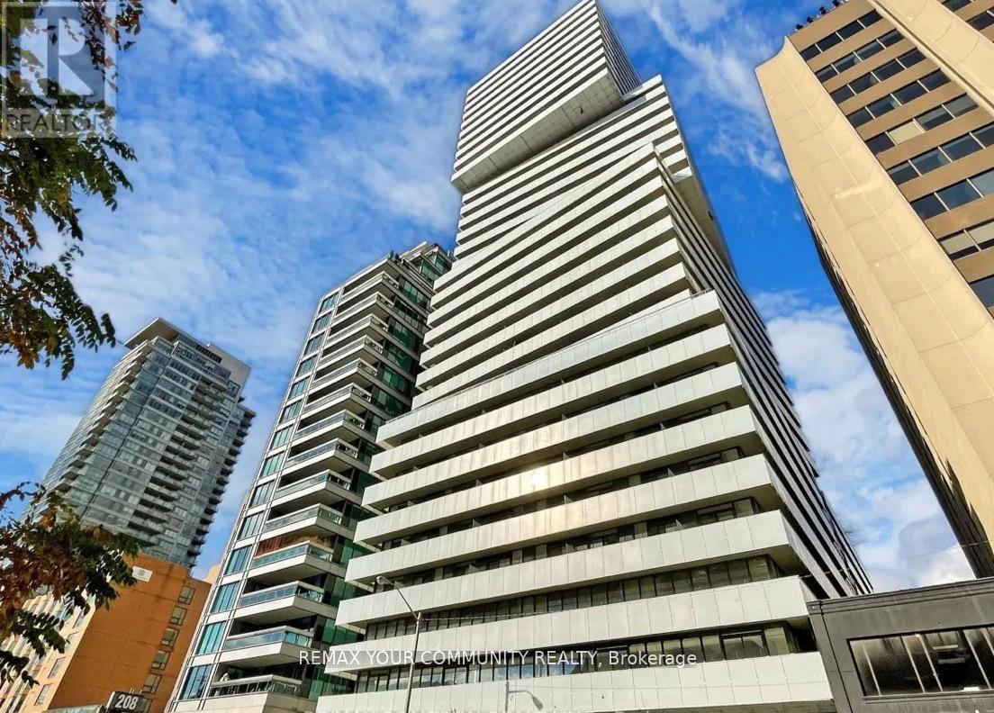 2006 - 200 BLOOR STREET W, Toronto, Ontario