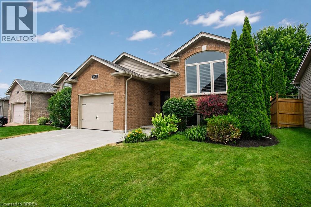 145 Mcguiness Drive, Brantford, Ontario  N3T 0B4 - Photo 2 - 40845892