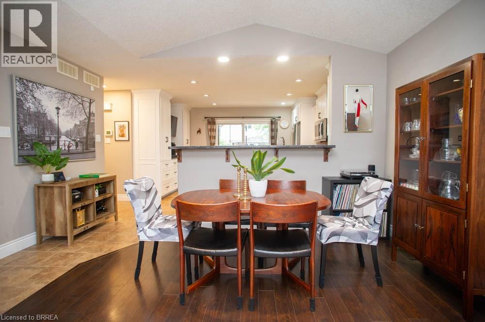 145 Mcguiness Drive, Brantford, Ontario  N3T 0B4 - Photo 8 - 40845892