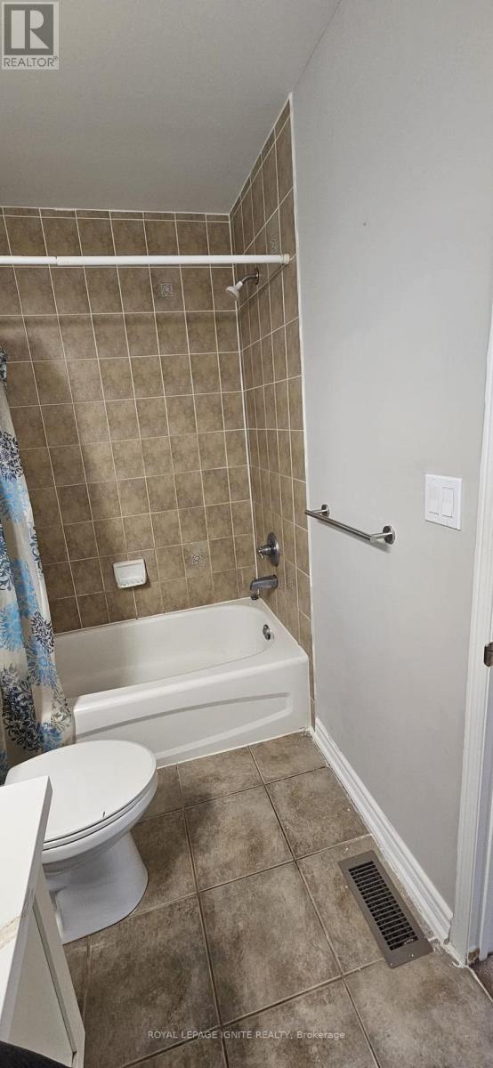 62 Ventura Lane, Ajax, Ontario  L1T 0C3 - Photo 11 - E13533710