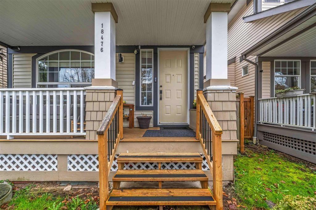 18476 66a Avenue, Surrey, British Columbia  V3S 9B1 - Photo 2 - R3143573