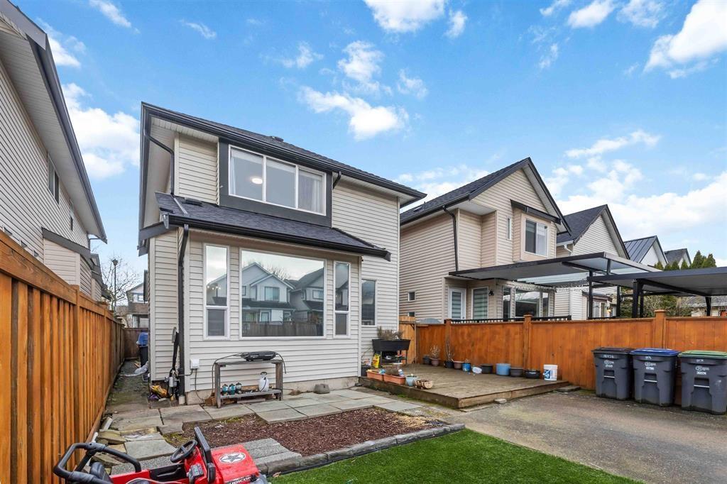 18476 66a Avenue, Surrey, British Columbia  V3S 9B1 - Photo 36 - R3143573