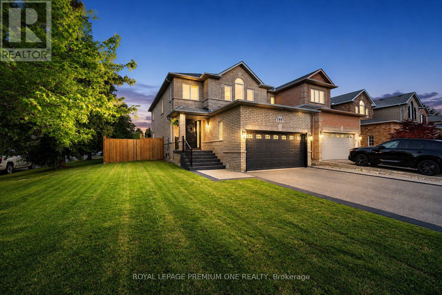 100 Isaac Murray Avenue, Vaughan, Ontario  L6A 2S6 - Photo 2 - N13533768