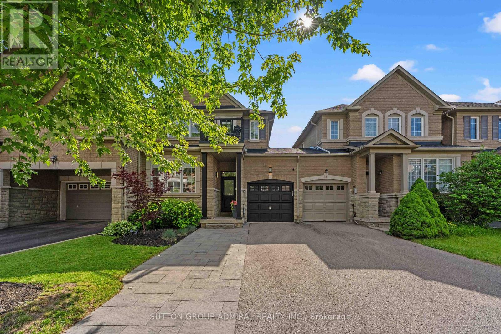 11 Clovis Street, Vaughan, Ontario  L4J 8W6 - Photo 2 - N13533770
