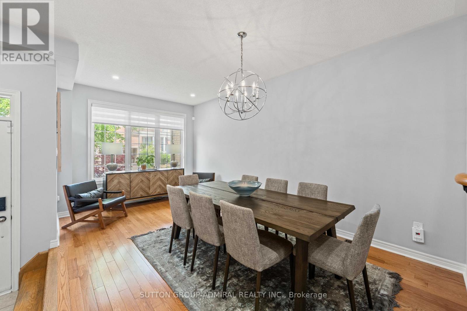 11 Clovis Street, Vaughan, Ontario  L4J 8W6 - Photo 4 - N13533770