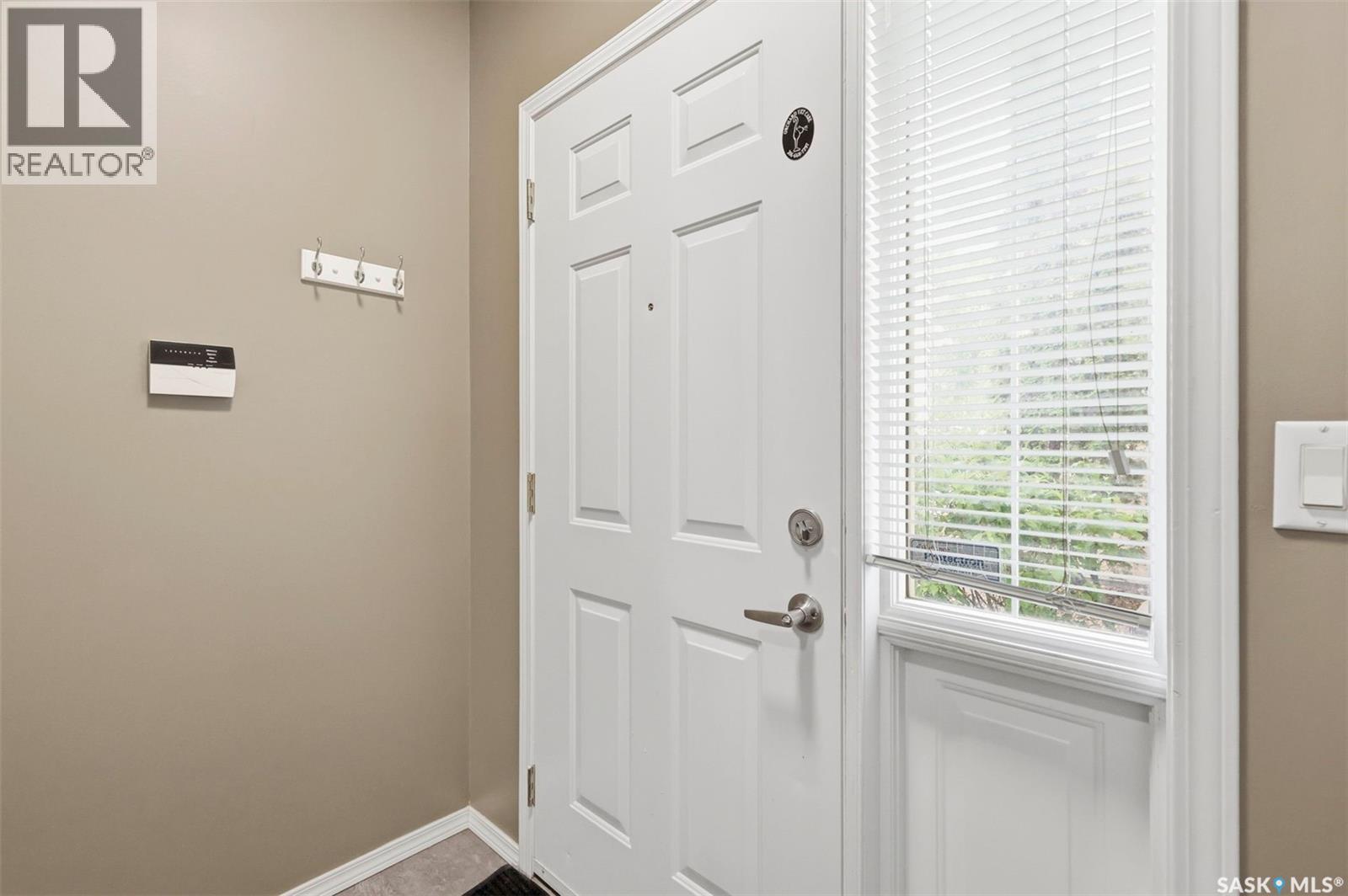 905d 9th Street E, Saskatoon, Saskatchewan  S7H 0M9 - Photo 5 - SK041756