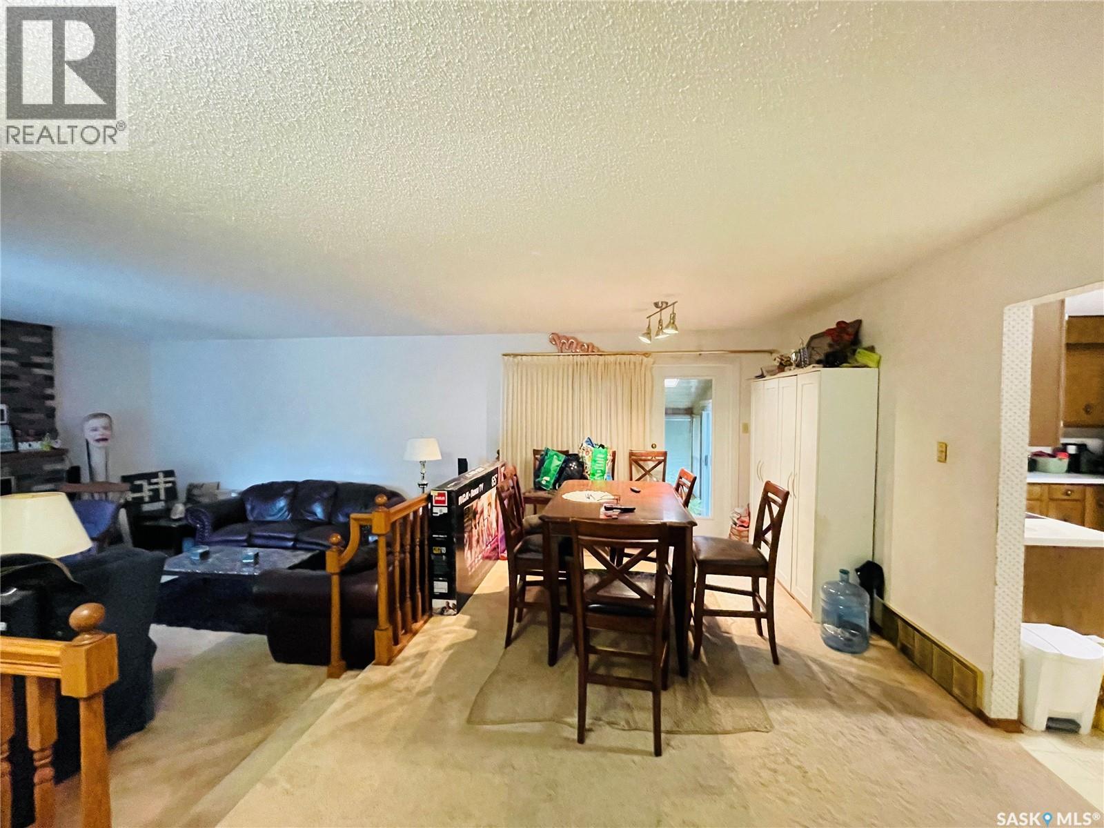 195 Lincoln Drive, Regina, Saskatchewan  S4S 6P5 - Photo 3 - SK041720
