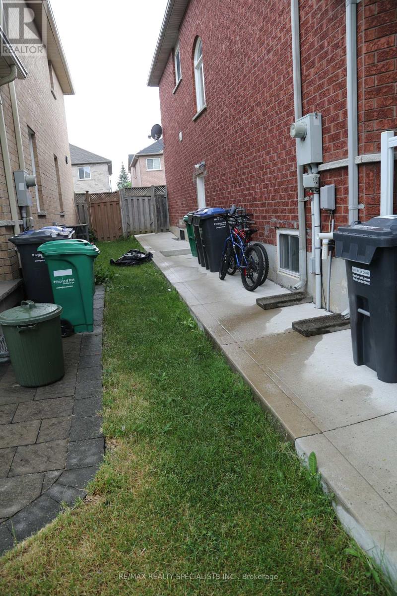 Bsmnt - 5969 Manzanillo Crescent, Mississauga, Ontario  L5M 6Y3 - Photo 3 - W13428316