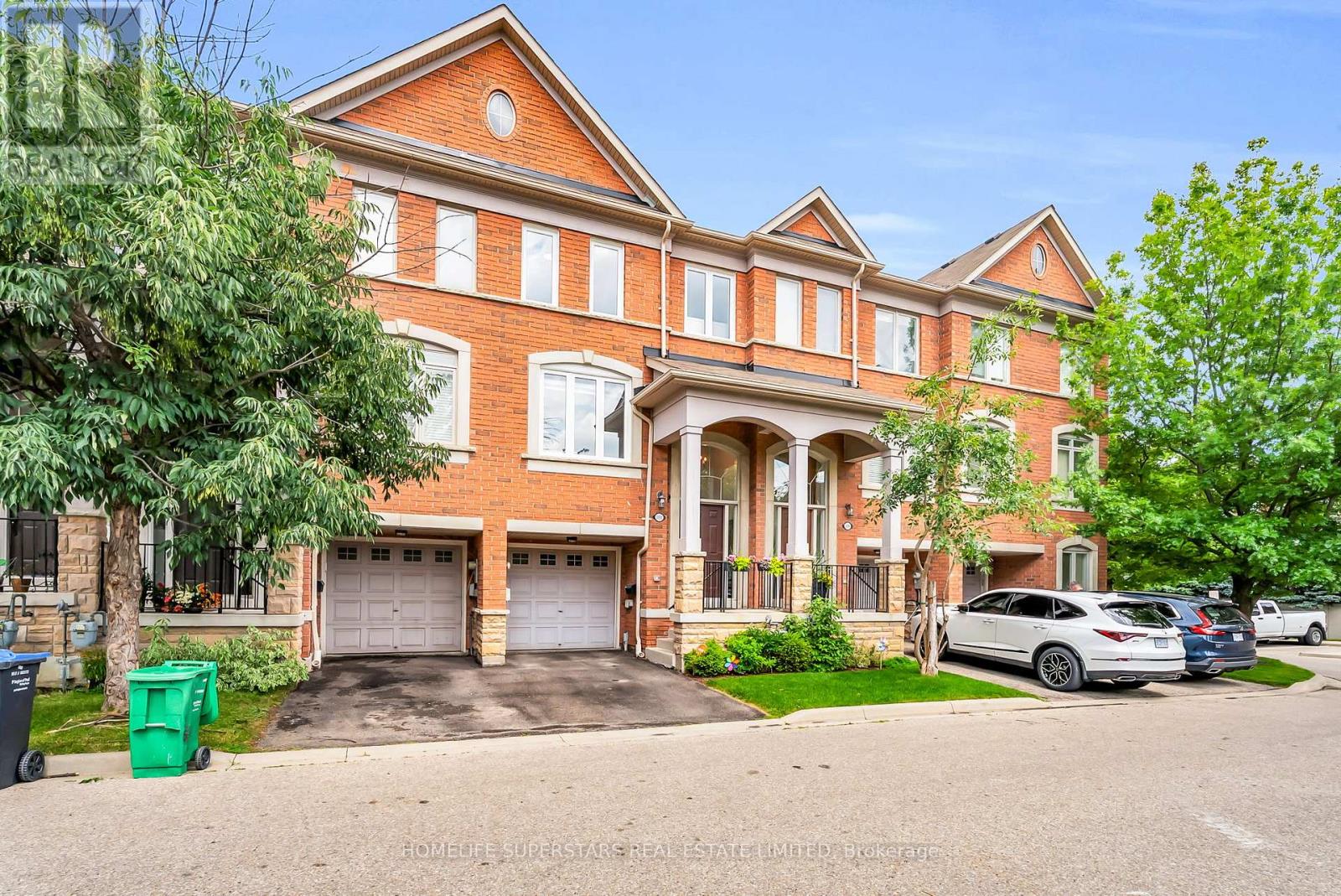3091 Joel Kerbel Place, Mississauga, Ontario  L4Y 0B1 - Photo 2 - W13533532