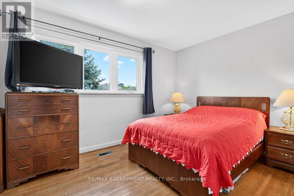 795 Drury Lane, Burlington, Ontario  L7R 2Y1 - Photo 22 - W13533554