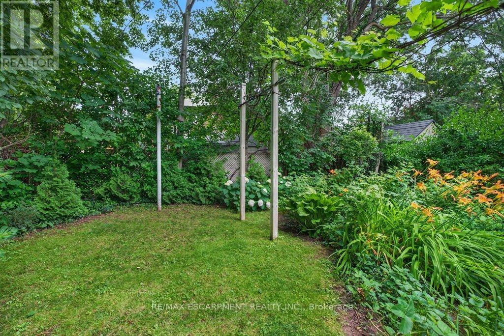795 Drury Lane, Burlington, Ontario  L7R 2Y1 - Photo 34 - W13533554