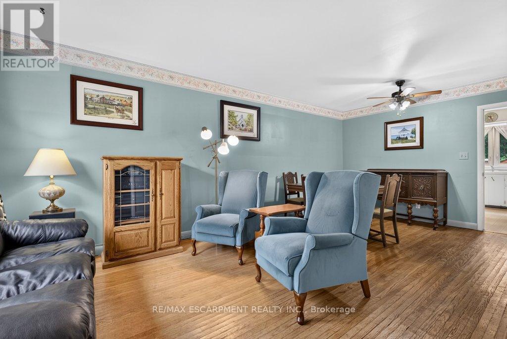 795 Drury Lane, Burlington, Ontario  L7R 2Y1 - Photo 6 - W13533554
