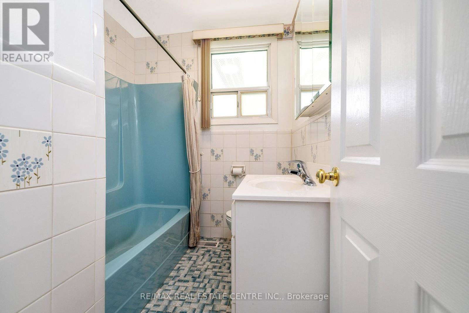 3161 Steeles Avenue W, Milton, Ontario  L9T 2V4 - Photo 21 - W13533574