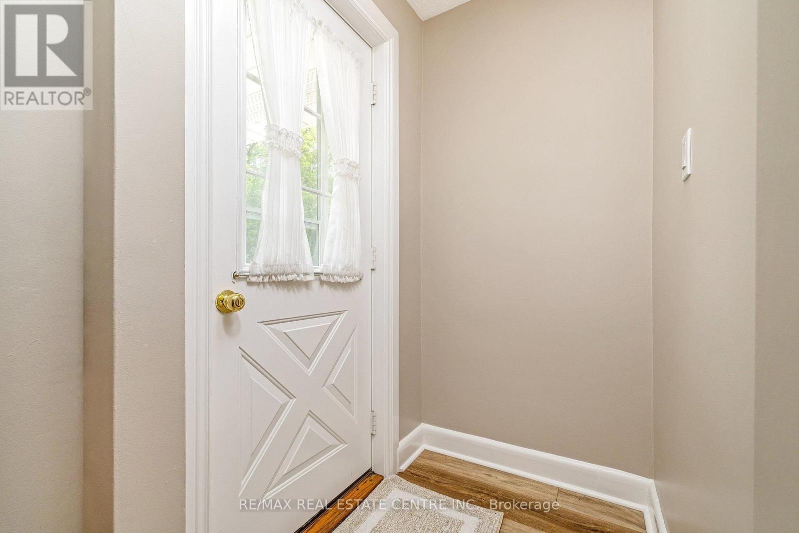 3161 Steeles Avenue W, Milton, Ontario  L9T 2V4 - Photo 4 - W13533574