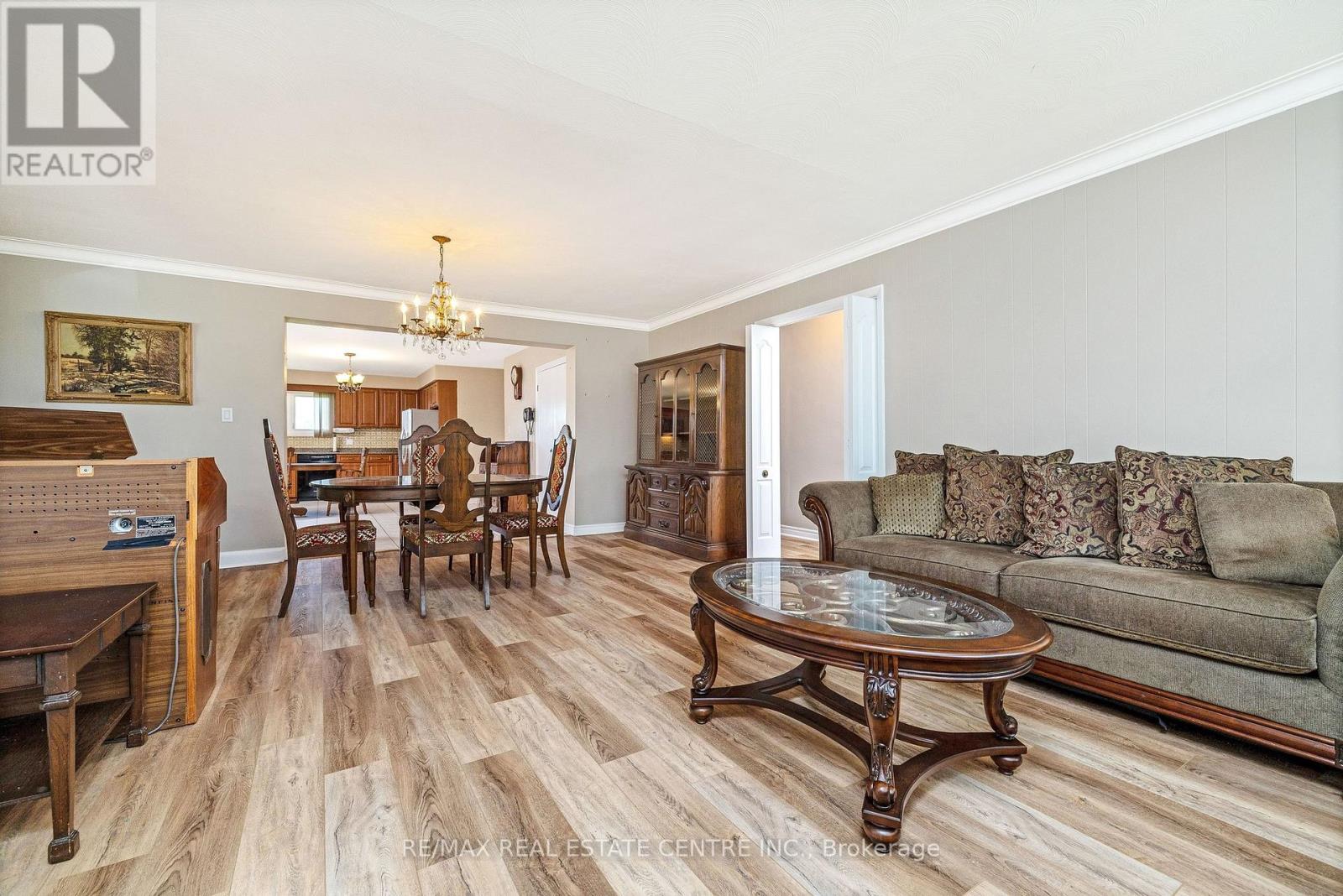 3161 Steeles Avenue W, Milton, Ontario  L9T 2V4 - Photo 7 - W13533574