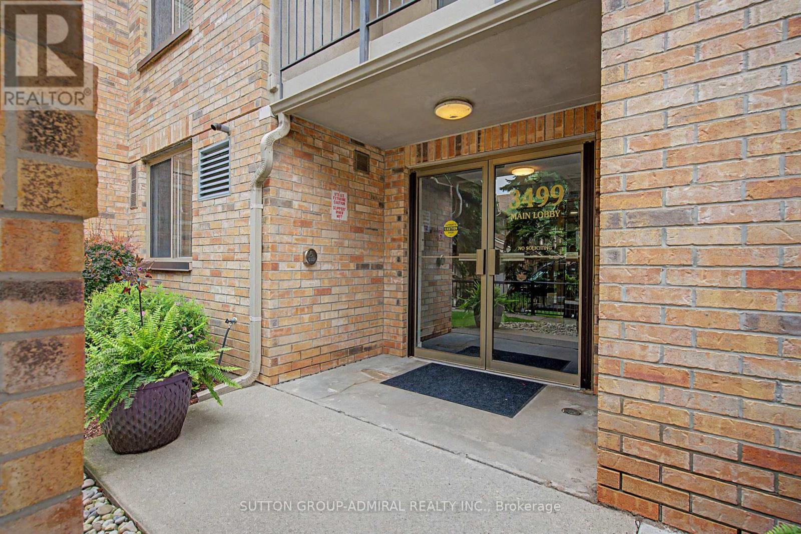 311 - 3499 Upper Middle Road, Burlington, Ontario L7M 4M7 - Photo 2 - W13533588