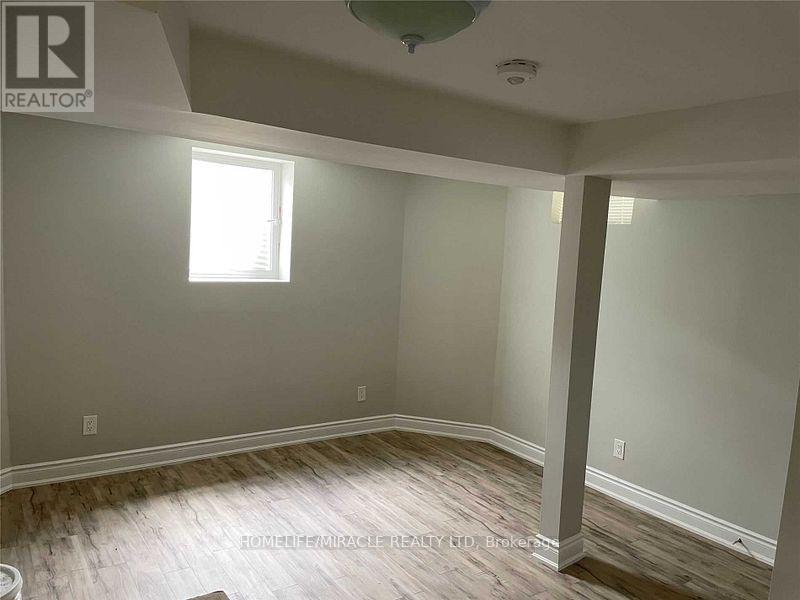76 Jack Rabbit Crescent, Brampton, Ontario  L6R 2E4 - Photo 8 - W13533716