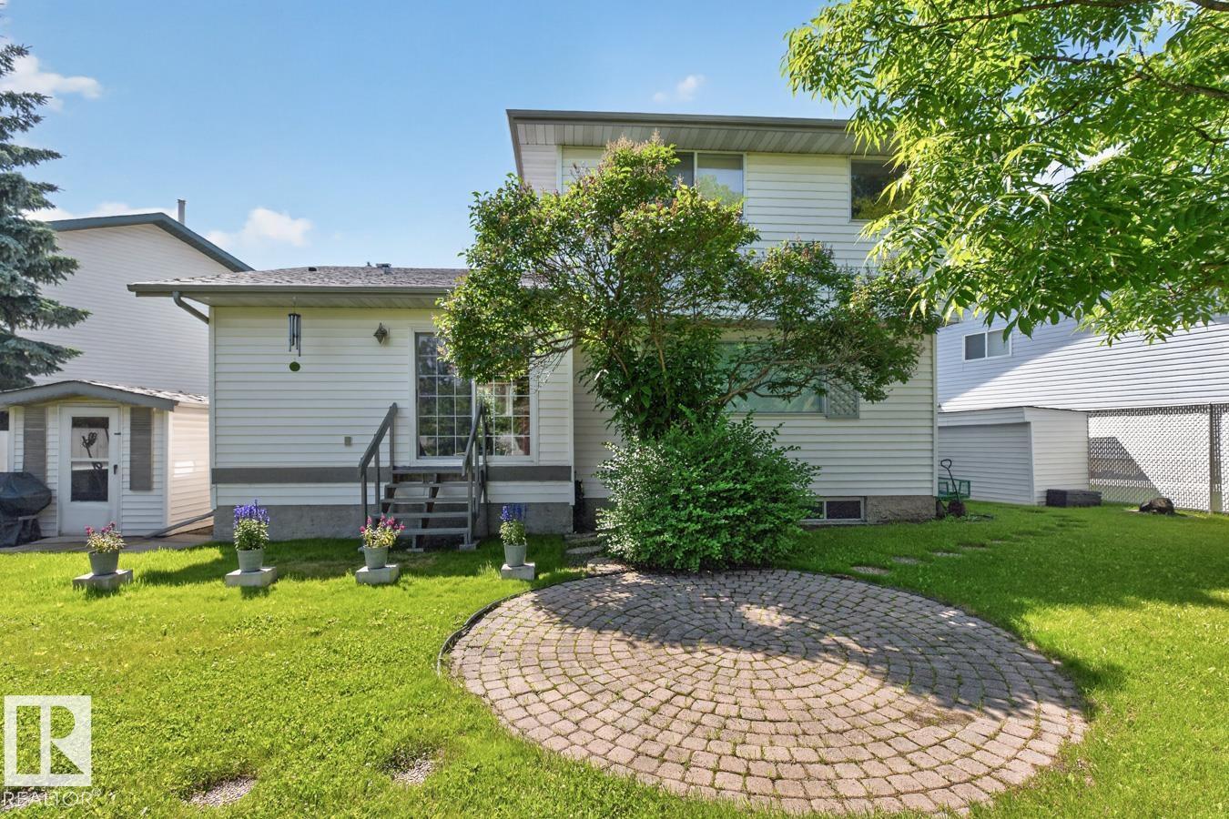 135 Meadowview Dr, Sherwood Park, Alberta  T8H 1P8 - Photo 42 - E4497463