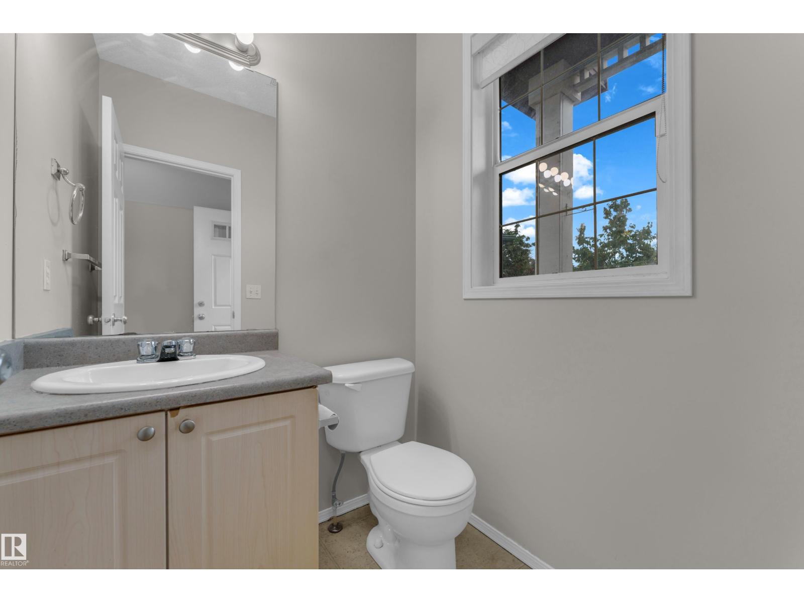 95 Ventura St, Spruce Grove, Alberta  T7Z 4P6 - Photo 4 - E4497459