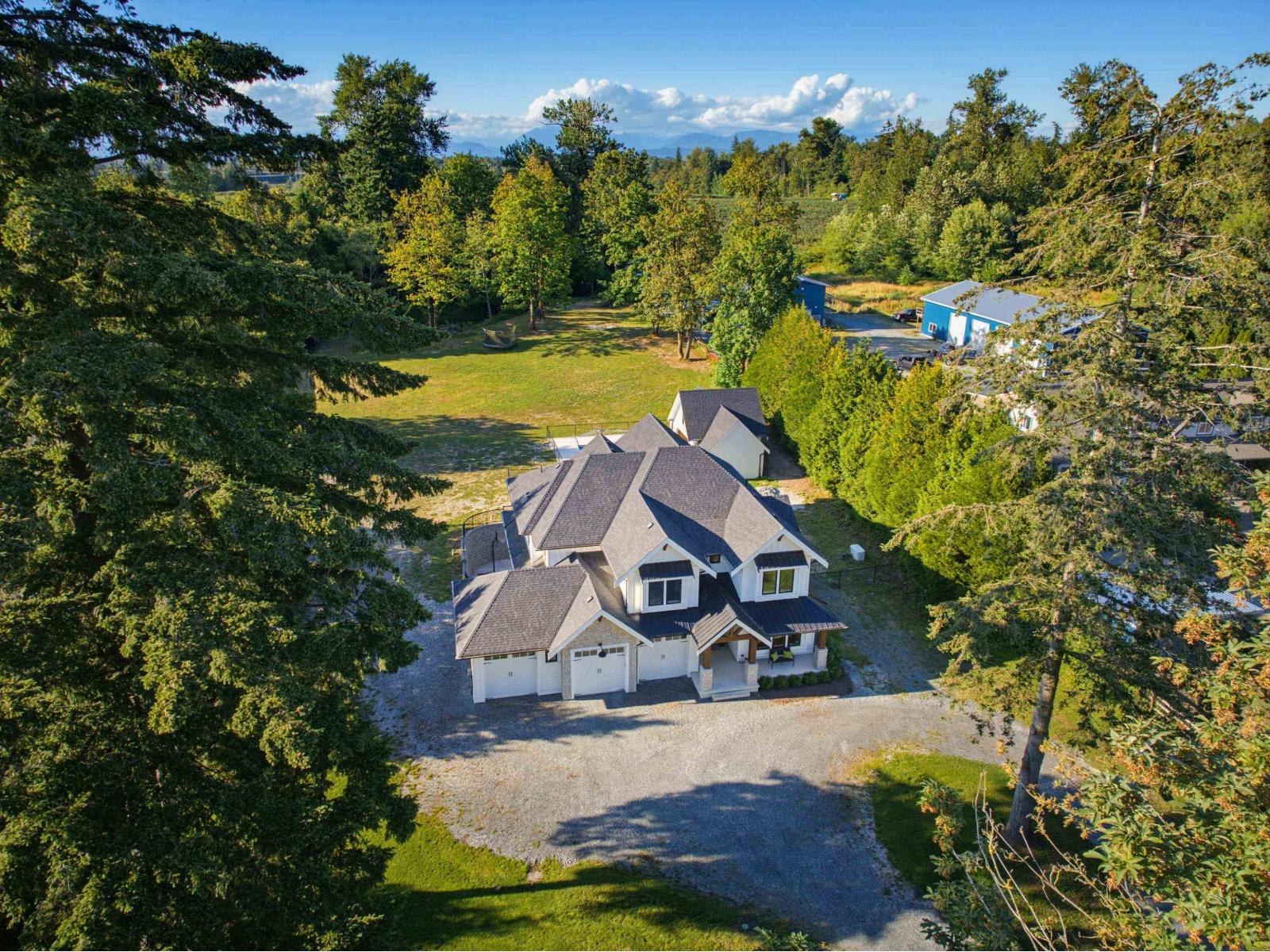 23407 24 Avenue, Langley, British Columbia  V2Z 3A2 - Photo 4 - R3143199