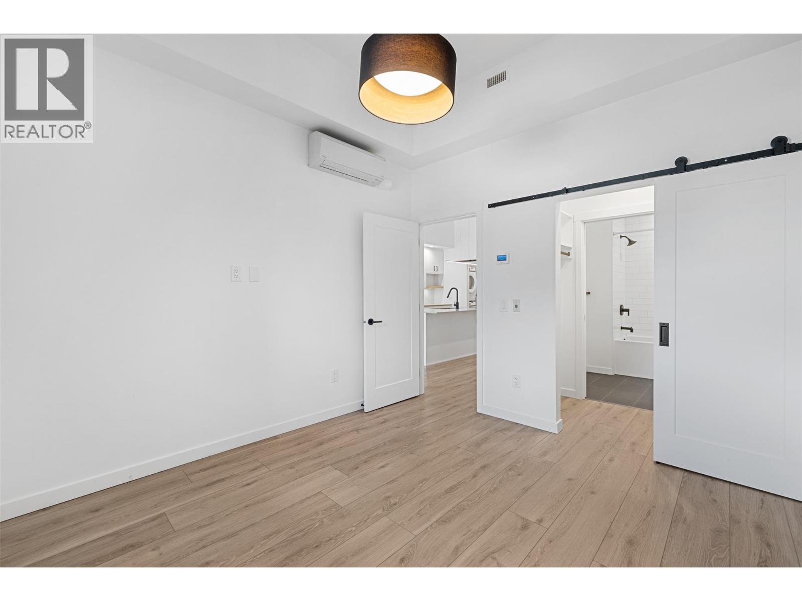660 Cawston Avenue Unit# 111, Kelowna, British Columbia  V1Y 9M1 - Photo 15 - 10393711