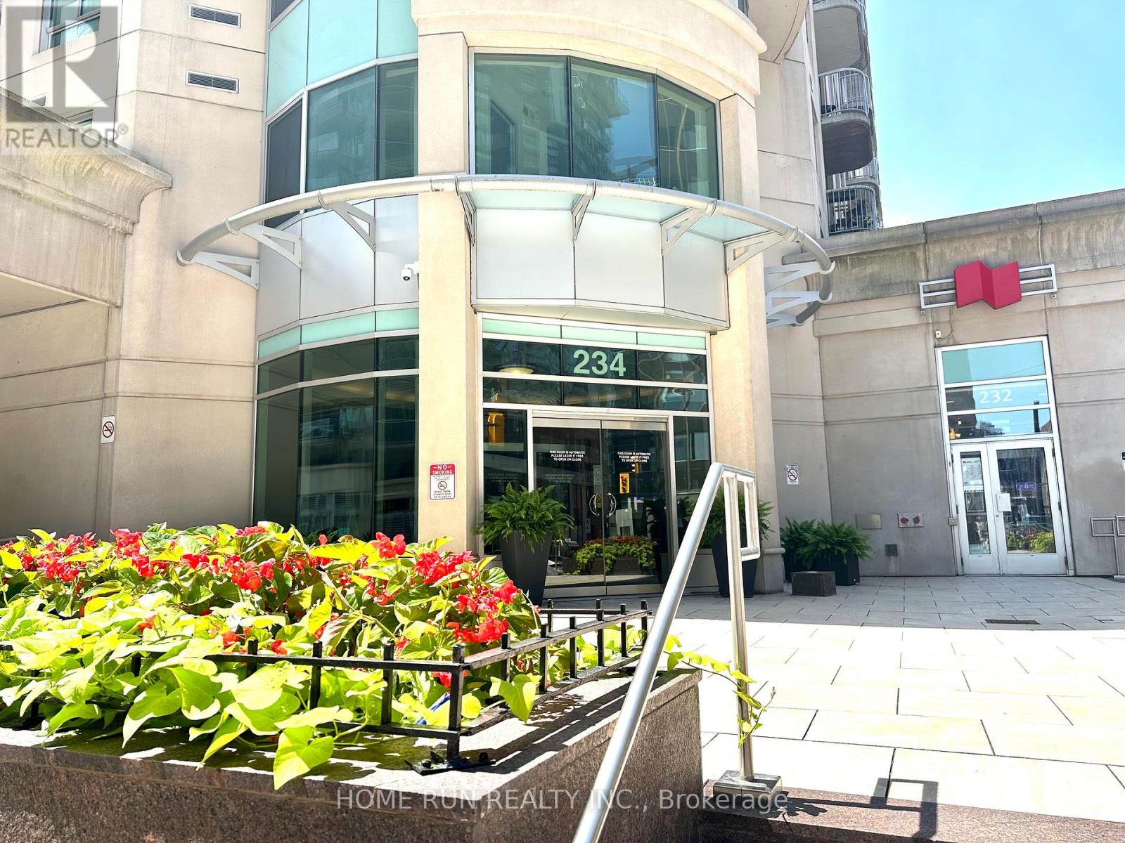 407 - 234 Rideau Street, Ottawa, Ontario  K1N 0A9 - Photo 2 - X13533806