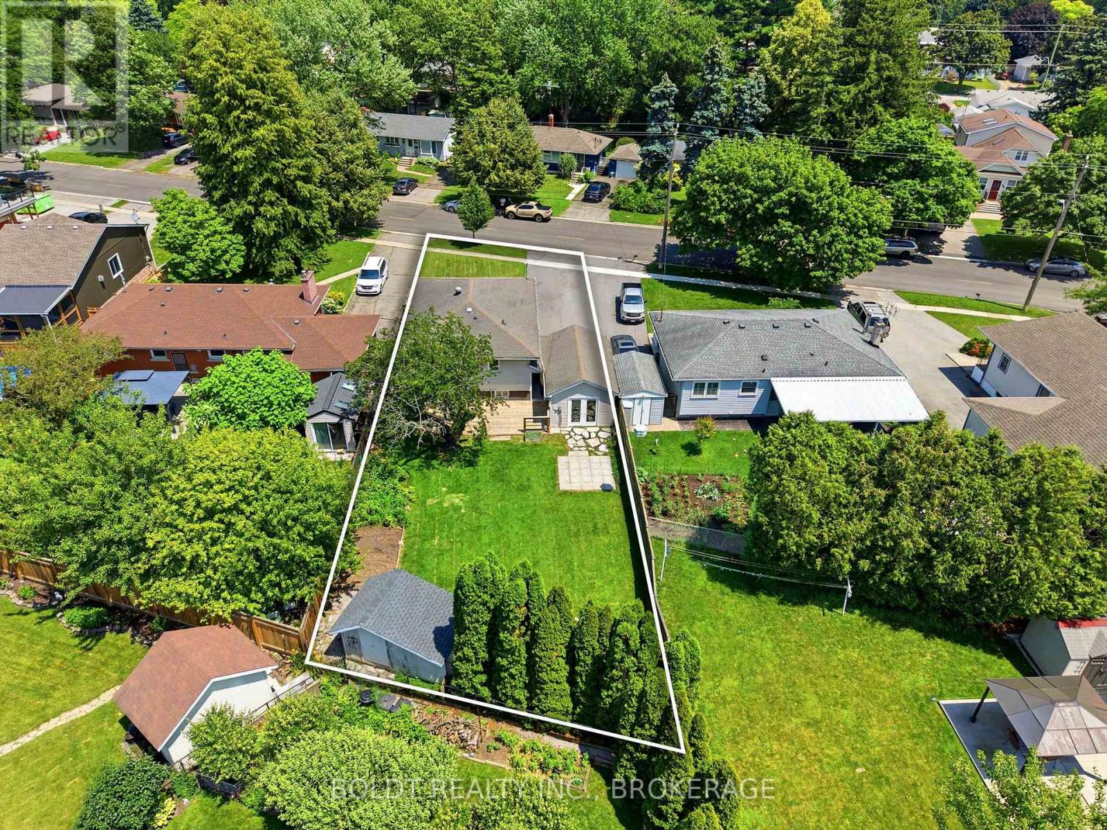 663 Geneva Street, St. Catharines, Ontario  L2N 2J9 - Photo 7 - X13533934