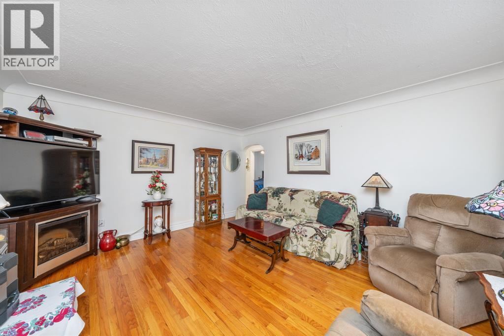 13 Canary Crescent, Wallaceburg, Ontario  N8A 1A4 - Photo 6 - 26016300