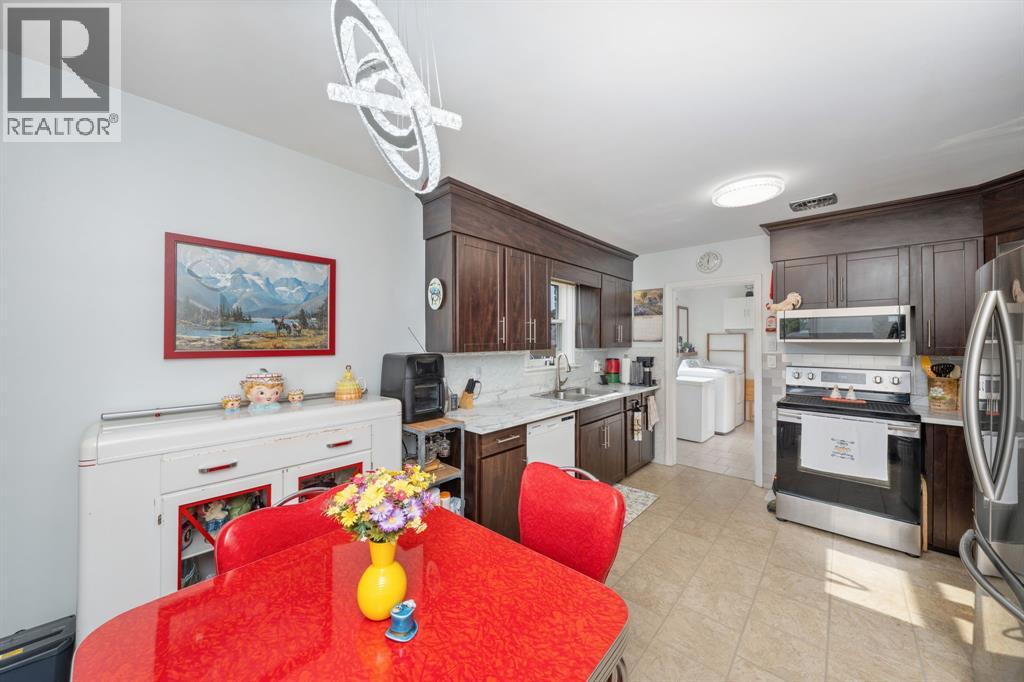 13 Canary Crescent, Wallaceburg, Ontario  N8A 1A4 - Photo 9 - 26016300