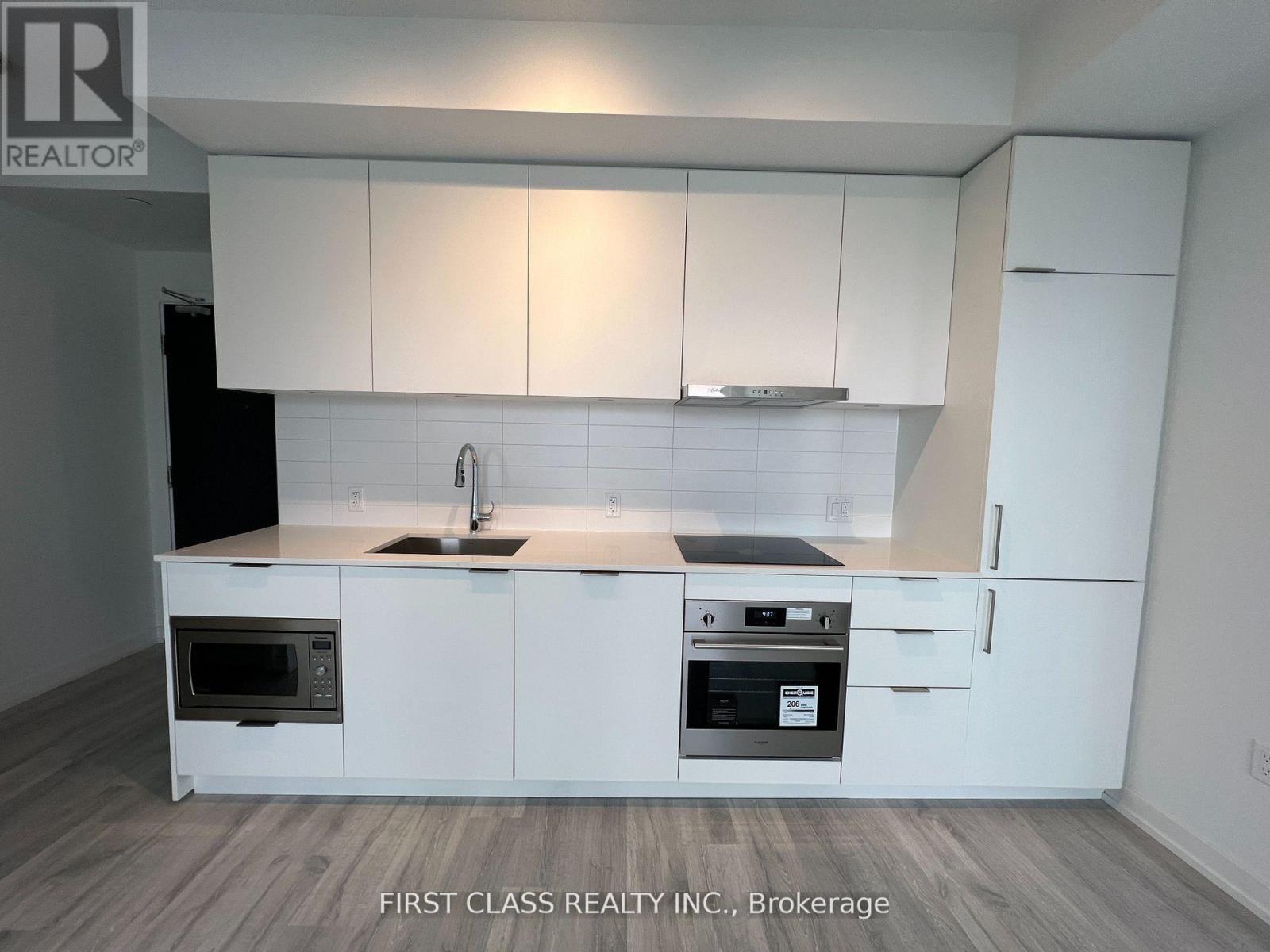 N718 - 7 Golden Lion Heights, Toronto, Ontario M2M 0C1 - Photo 3 - C13533818