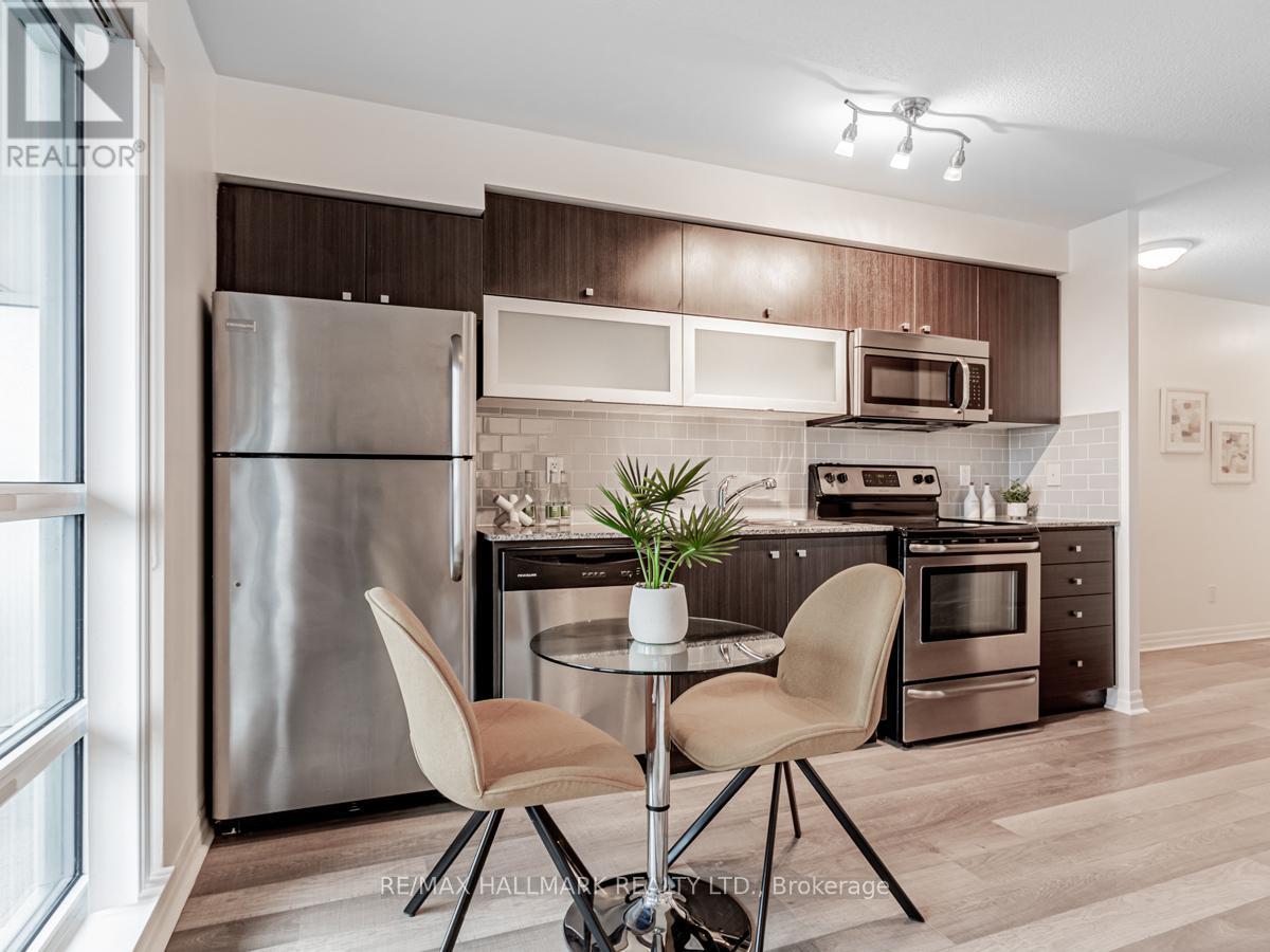 1905 - 2015 Sheppard Avenue E, Toronto, Ontario M2J 0B3 - Photo 13 - C13533848