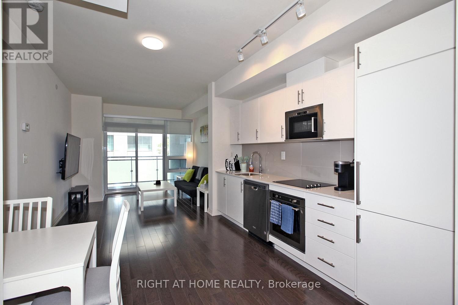 525 - 460 Adelaide Street E, Toronto, Ontario M5A 0E7 - Photo 8 - C13533932