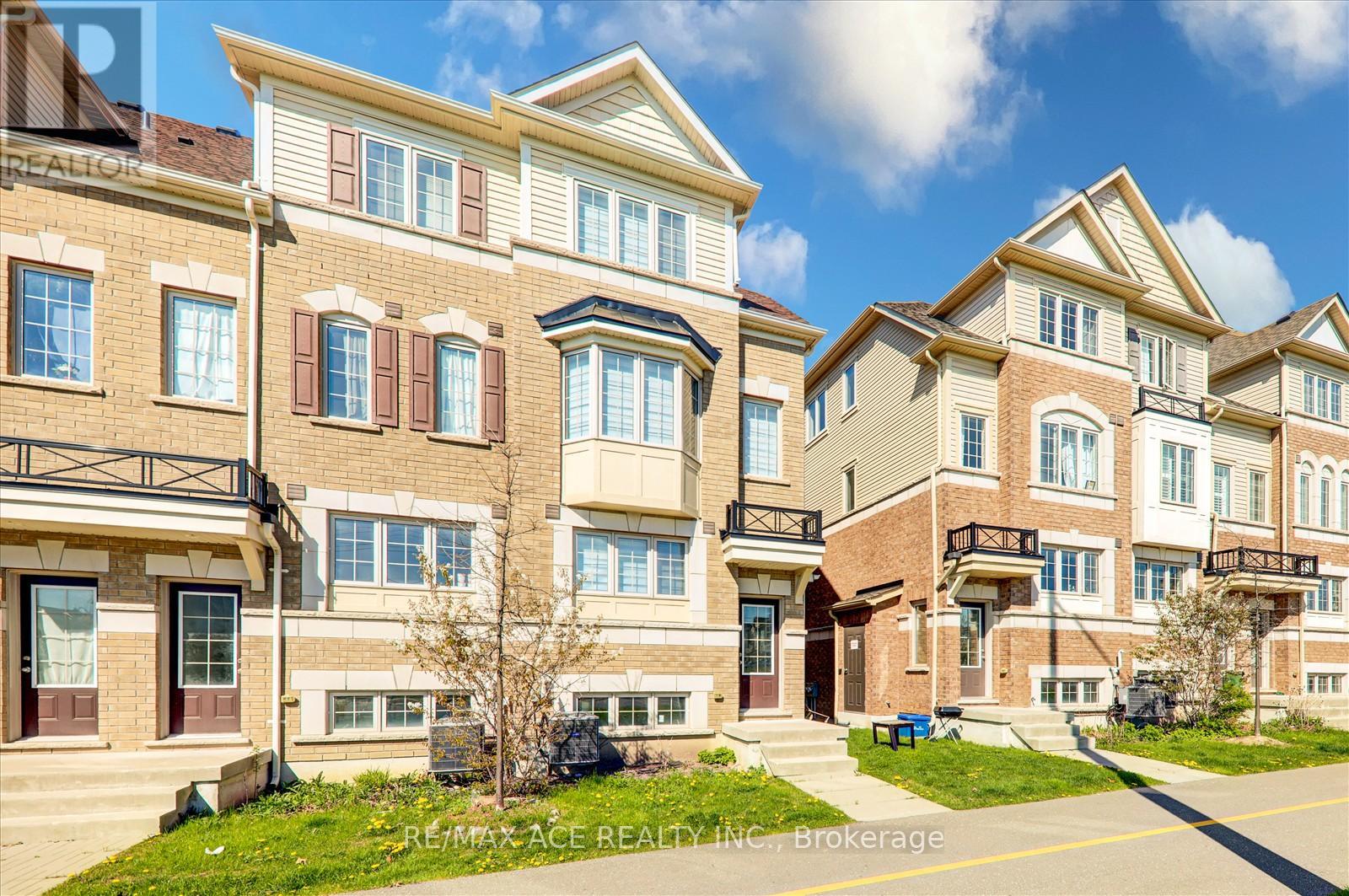 2538 Rosedrop Path, Oshawa, Ontario L1L 0H4 - Photo 2 - E13533800