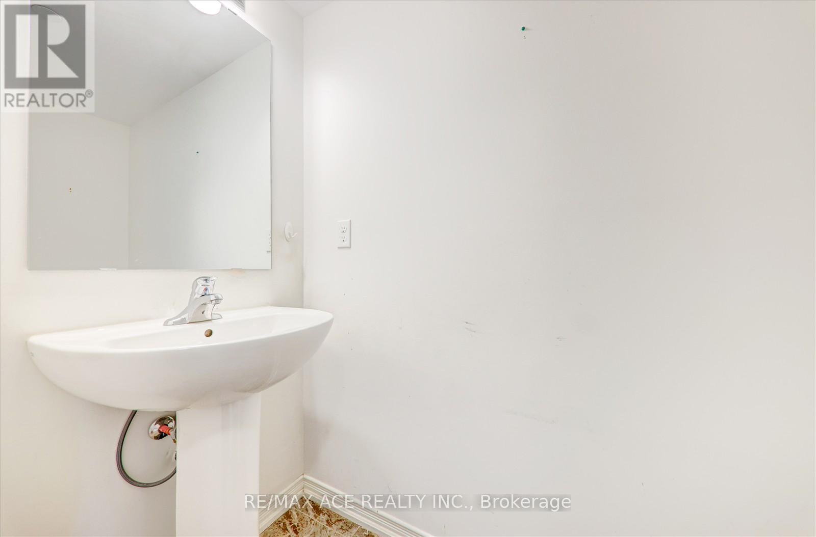 2538 Rosedrop Path, Oshawa, Ontario L1L 0H4 - Photo 8 - E13533800