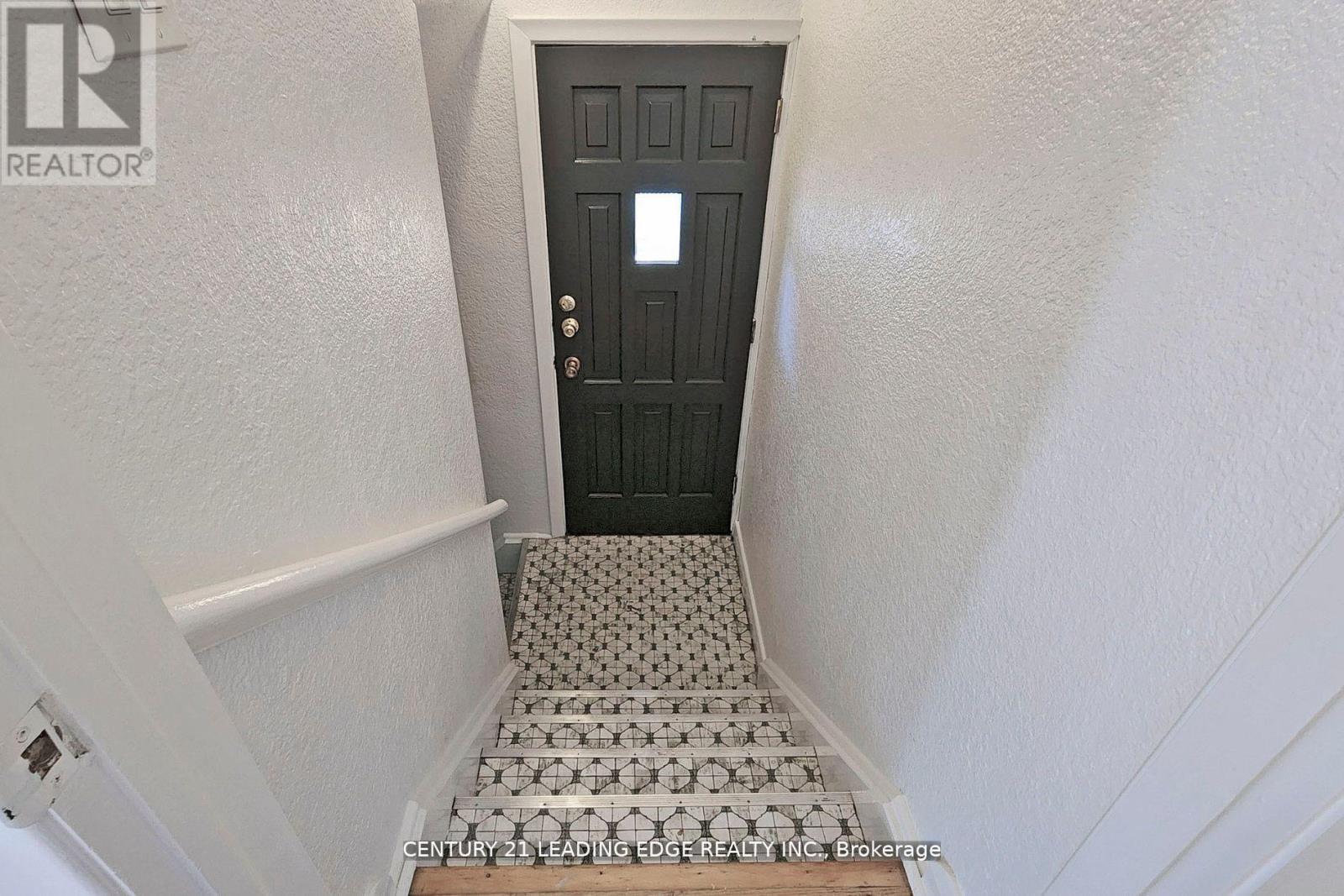 Bsmt - 70 Wexford Boulevard, Toronto, Ontario  M1R 1L3 - Photo 11 - E13533884