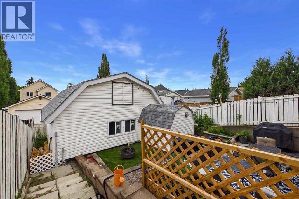 58 Hidden Crescent NW, Calgary, Alberta  T3A 5L4 - Photo 35 - A2326842