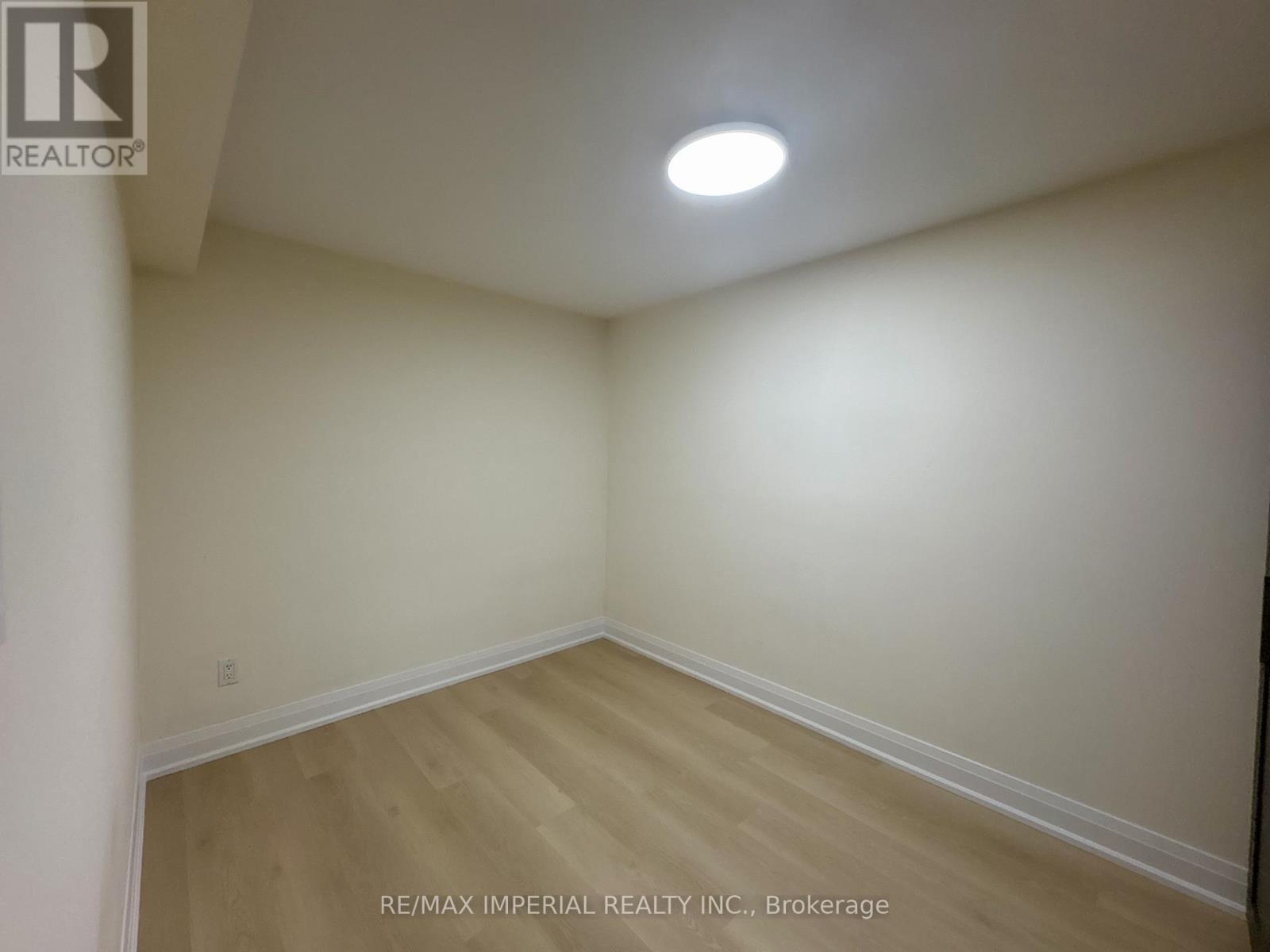 70 Maffey Crescent, Richmond Hill, Ontario L4S 0A7 - Photo 17 - N13533836