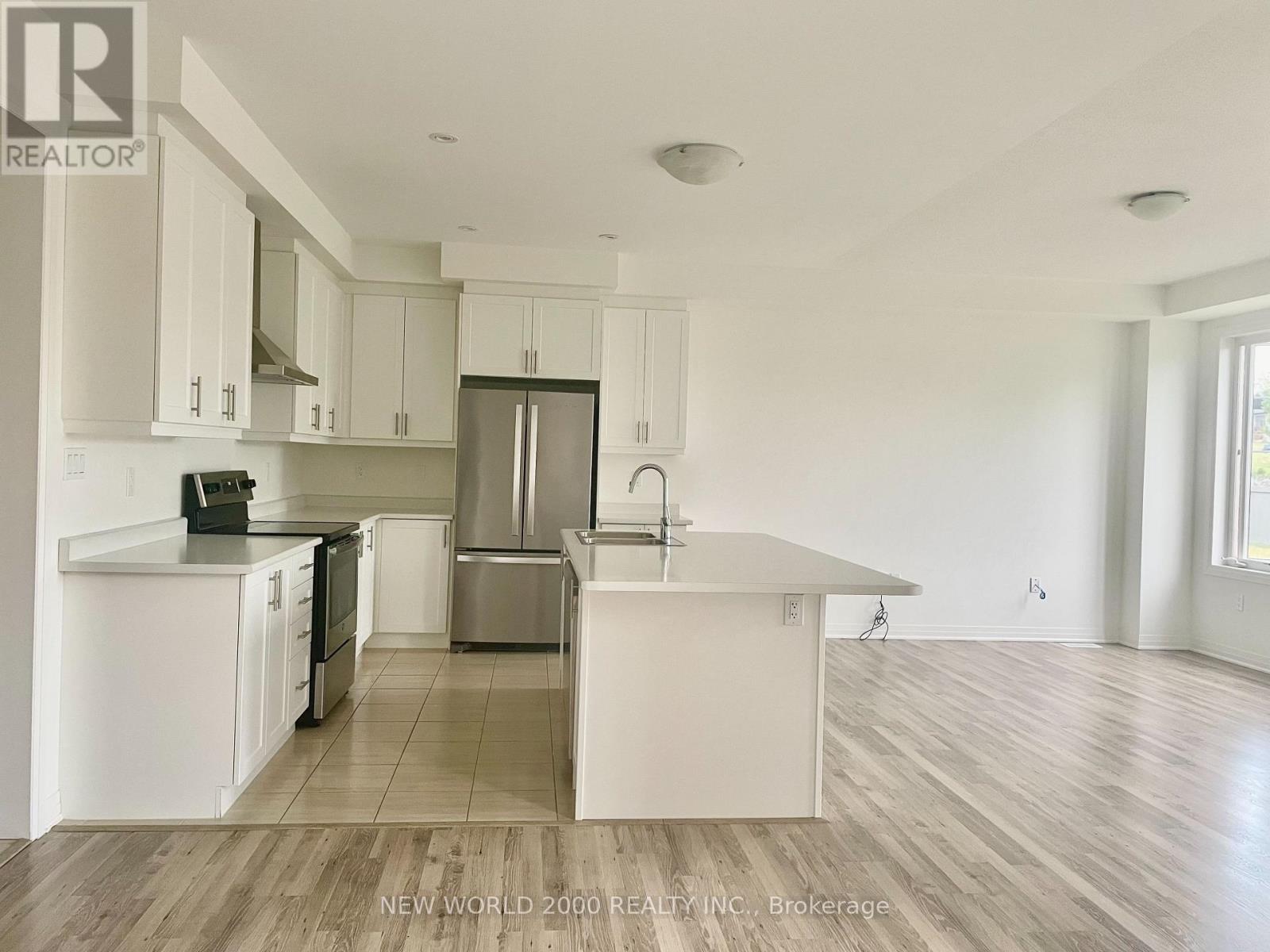19 Casserley Crescent, New Tecumseth (Tottenham), Ontario  L0G 1W0 - Photo 6 - N13533896