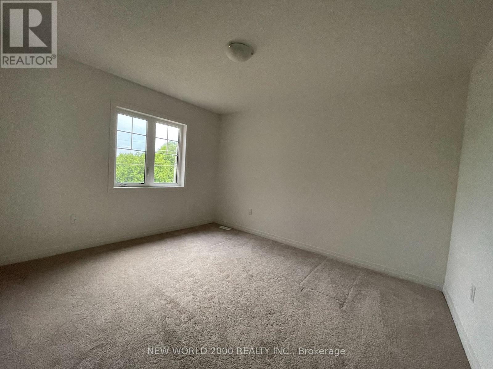 19 Casserley Crescent, New Tecumseth (Tottenham), Ontario  L0G 1W0 - Photo 8 - N13533896