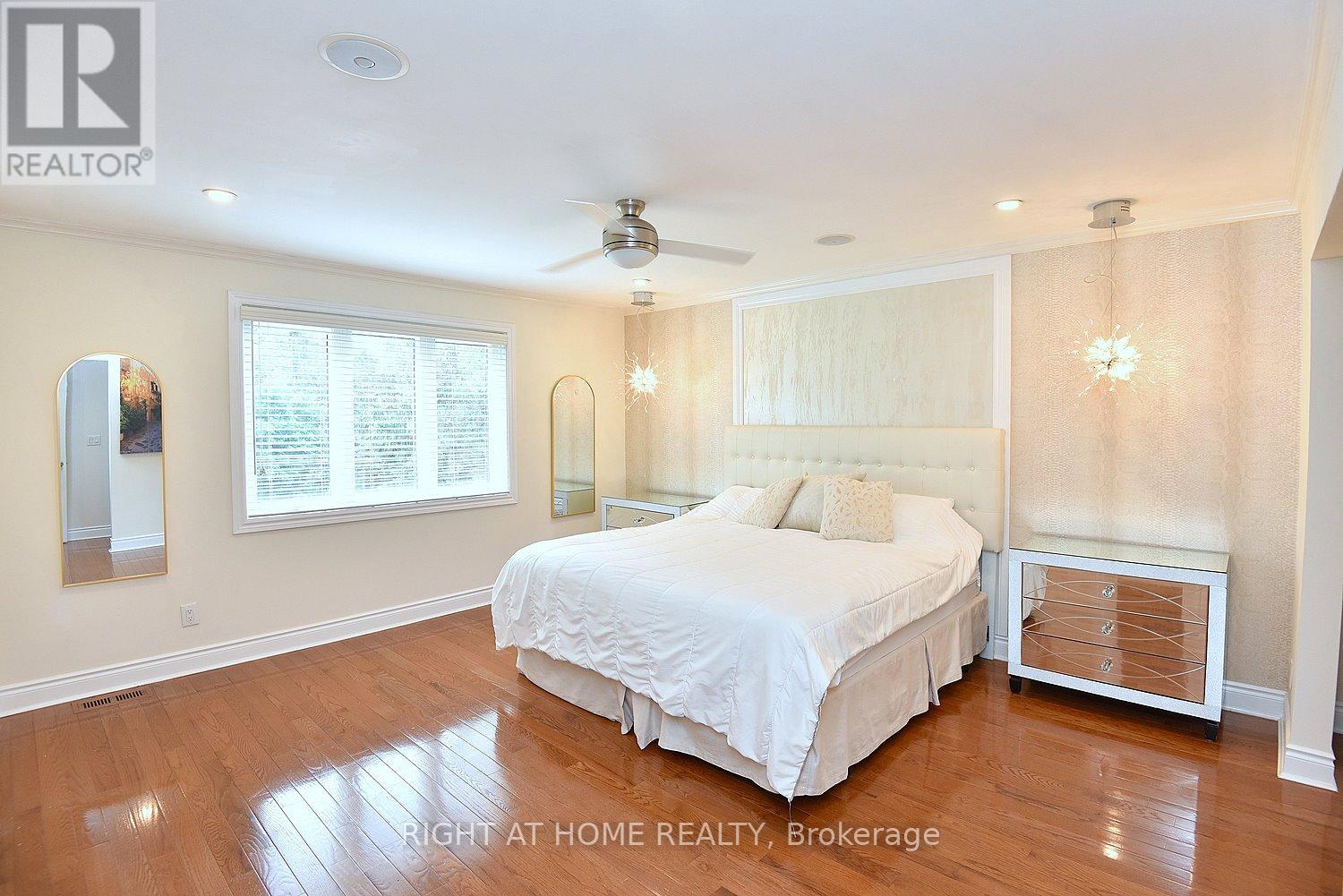 4299 Lakeshore Road, Burlington, Ontario  L7L 1A7 - Photo 20 - W13533838