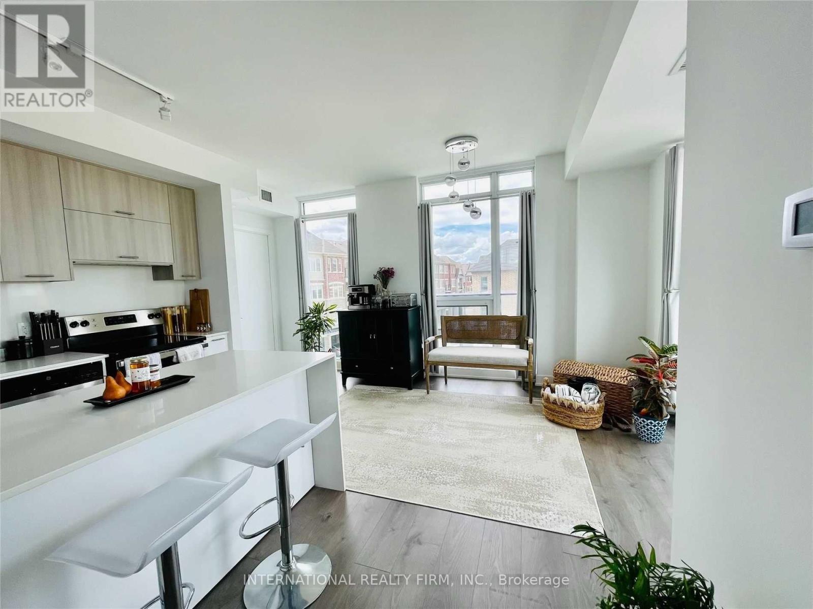 303 - 180 VETERANS DRIVE