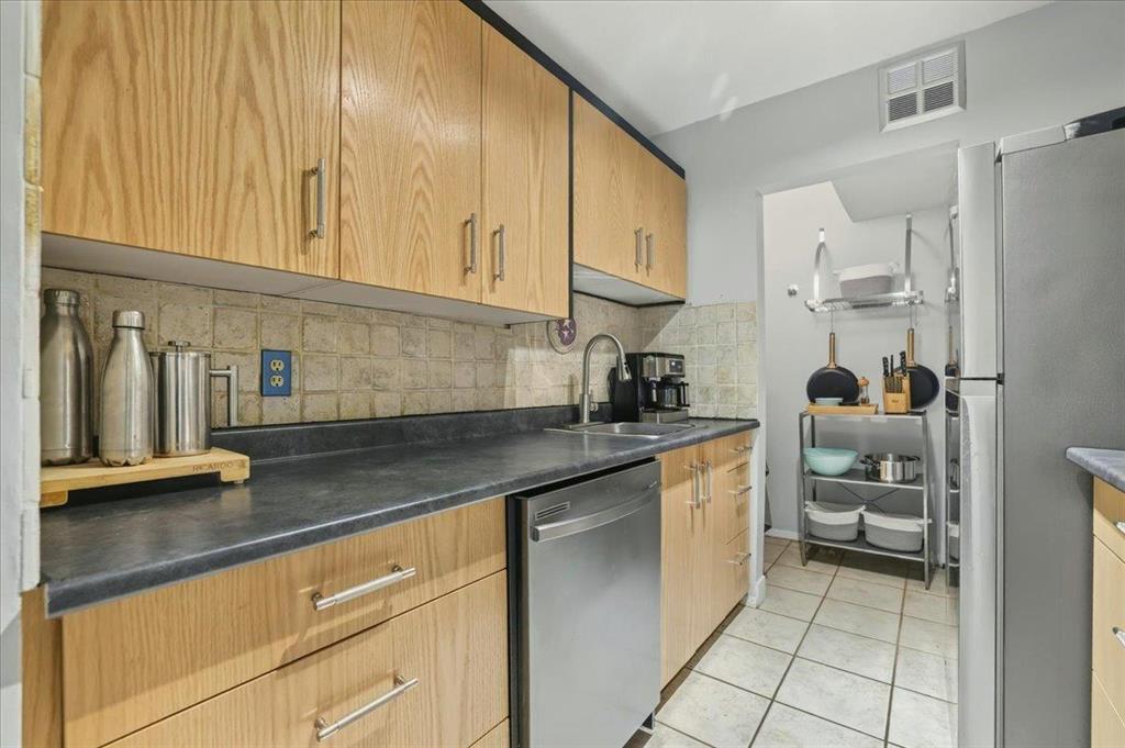 108 97 Swindon Way, Winnipeg, Manitoba  R3P 0W3 - Photo 9 - 202615865