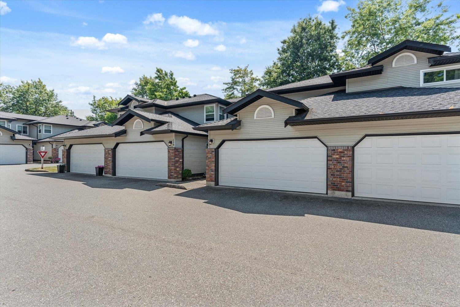 111 36060 Old Yale Road, Abbotsford, British Columbia  V3G 2E9 - Photo 4 - R3141750