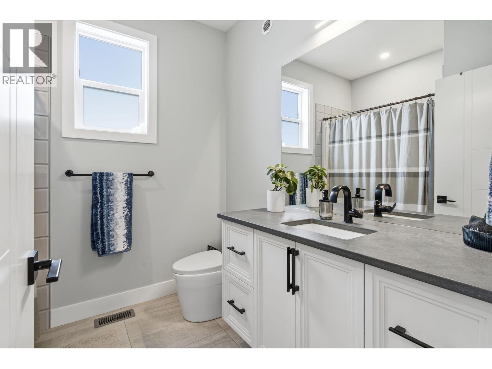 1877 Viewpoint Crescent, Westbank, British Columbia  V1Z 4E1 - Photo 35 - 10393295
