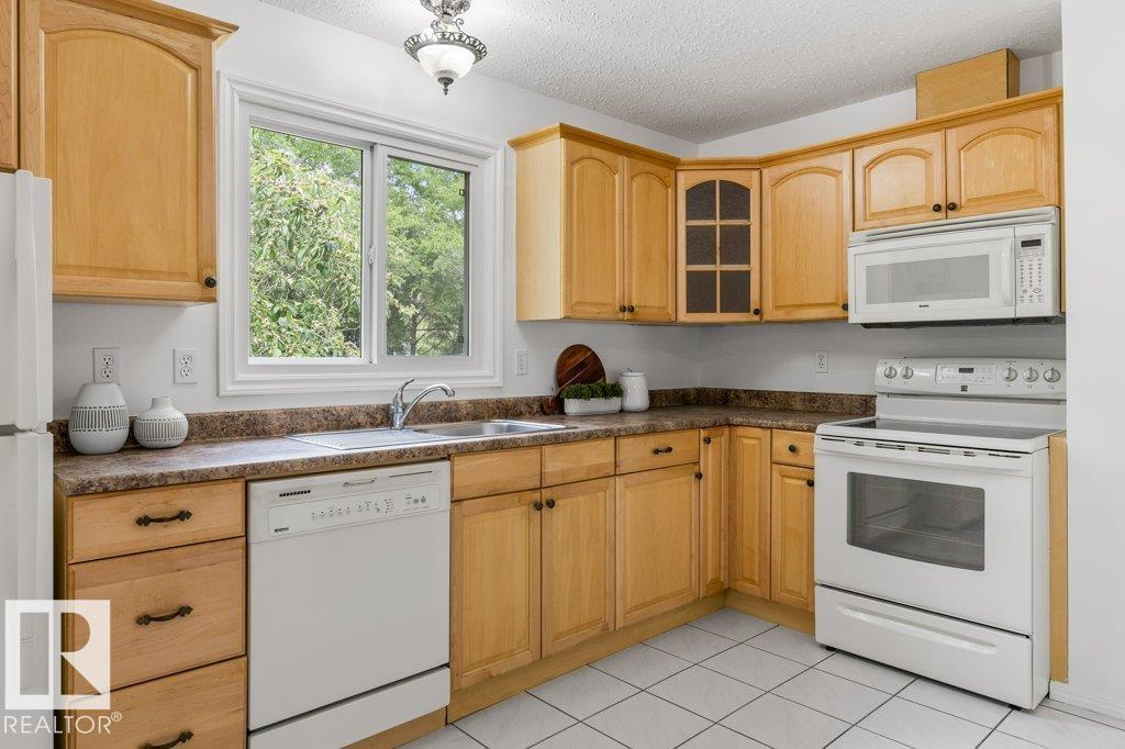 47 Spruce Cr, St. Albert, Alberta  T8N 0H4 - Photo 15 - E4497473