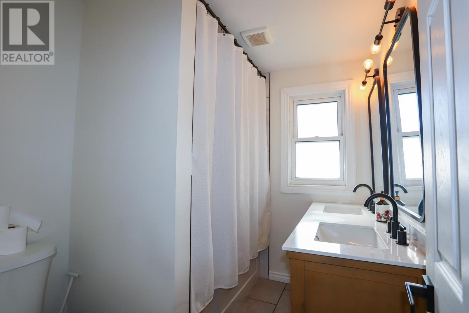 81 Anna St, Sault Ste. Marie, Ontario  P6B 3S7 - Photo 28 - SM261760